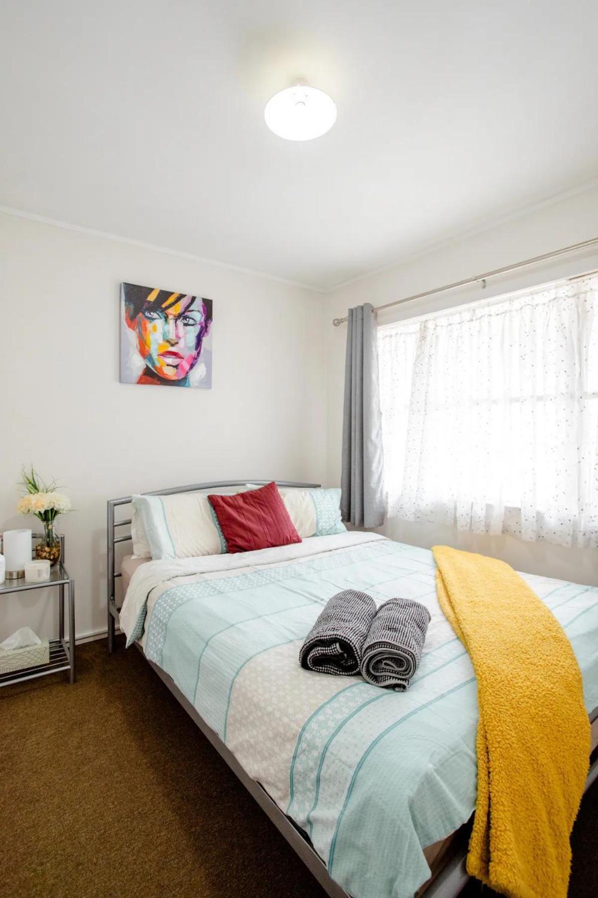 Budget Friendly Rooms Near The Airport Оукланд Екстериор снимка